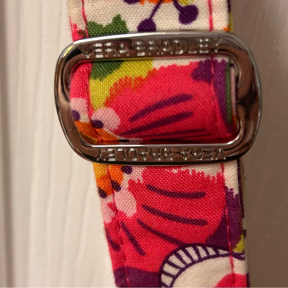 Vera Bradley/Disney floral quilted shoulder bag - Picture 5 of 8